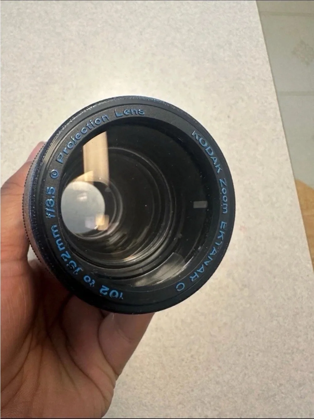 Universal light scratches